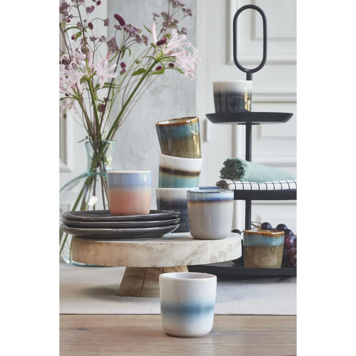 Mica Decorations Pia Decoratie Tafeltje - H10,5 X Ø30 Cm - Lichtbruin - Afbeelding 2