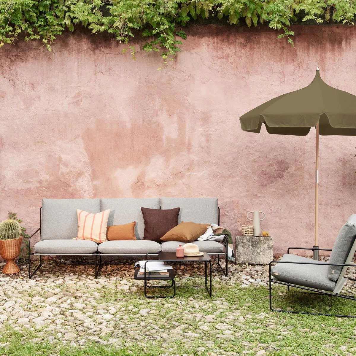 Ferm LIVING Desert 3-zitsbank Black Dolce - Dark Sand - Afbeelding 5